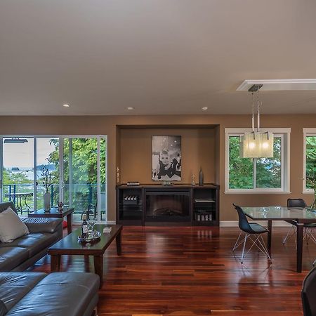 Luxury Penthouse Downtown Nanaimo Apartment Exterior foto